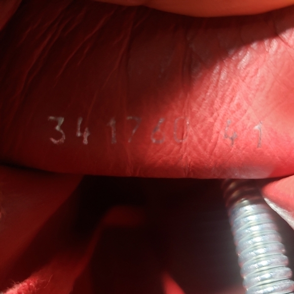 Balenciaga Arena Red Textured Leather High Top Sneakers Pre-owned Size 41 - Picture 7 of 7